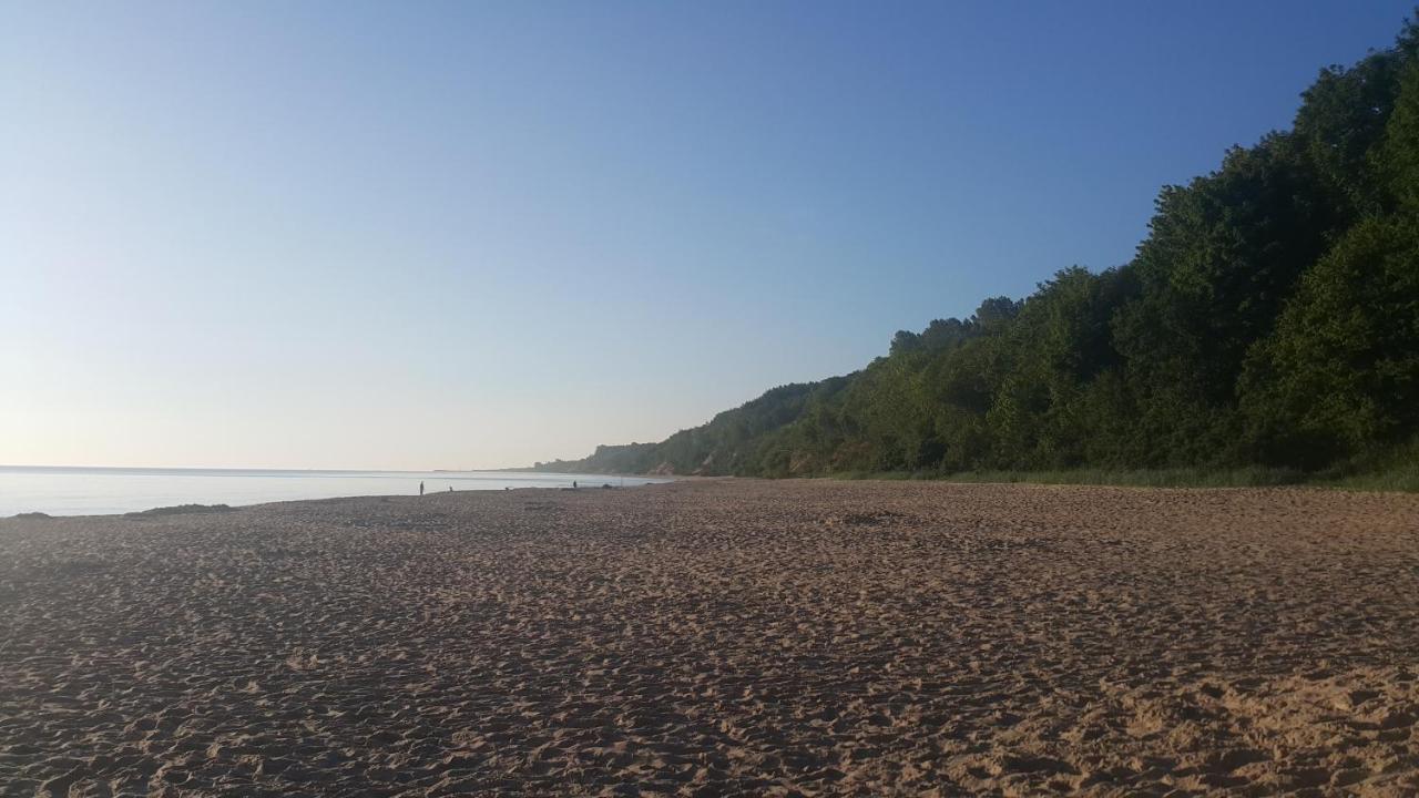 Pokoje Goscinne Maj - Rozewie Jastrzębia Góra Exterior foto