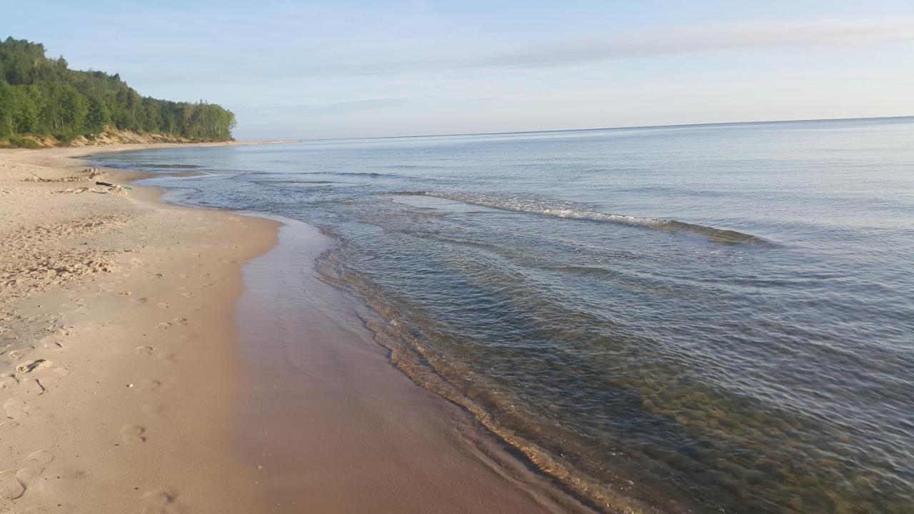 Pokoje Goscinne Maj - Rozewie Jastrzębia Góra Exterior foto