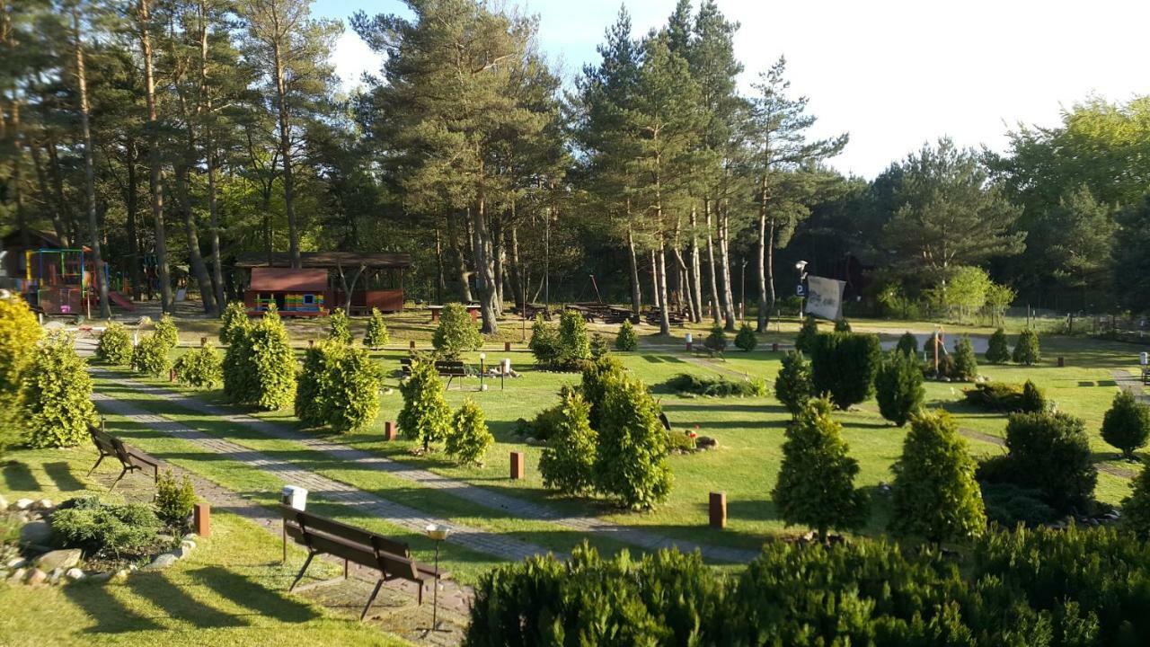 Pokoje Goscinne Maj - Rozewie Jastrzębia Góra Exterior foto